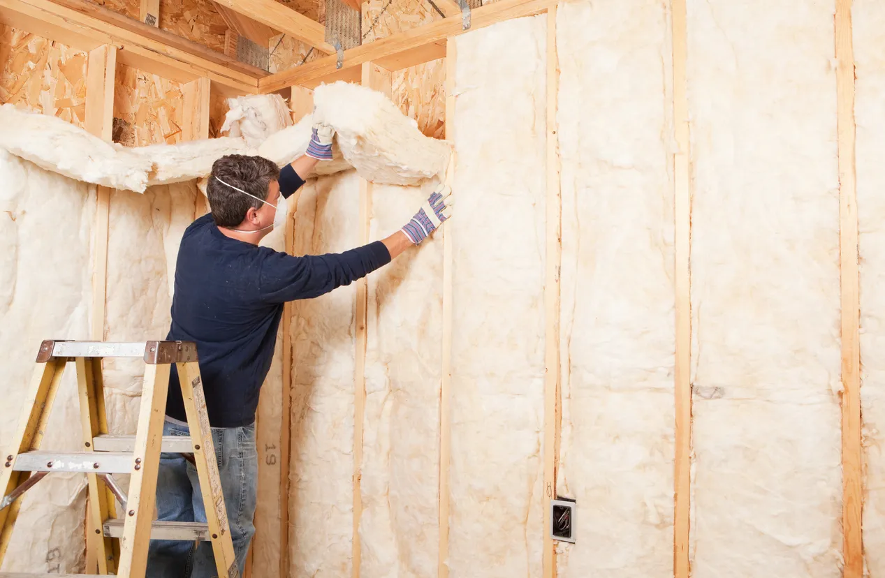 Fiberglass batt insulation